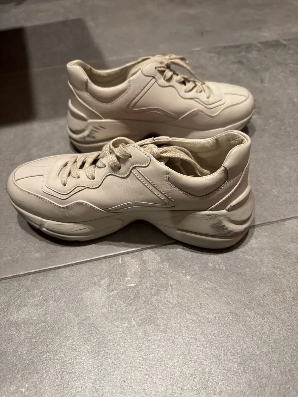 Gucci Rhyton Heart Chunky Sneakers size 36.5